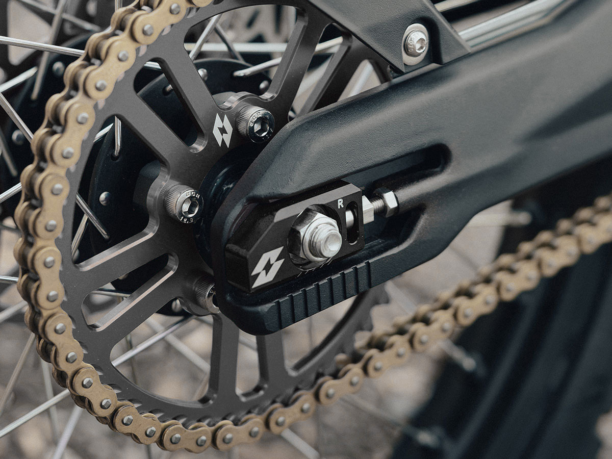 Full-E Charged Rear Sprocket 520-46T for Komodo / Ultra Bee Black