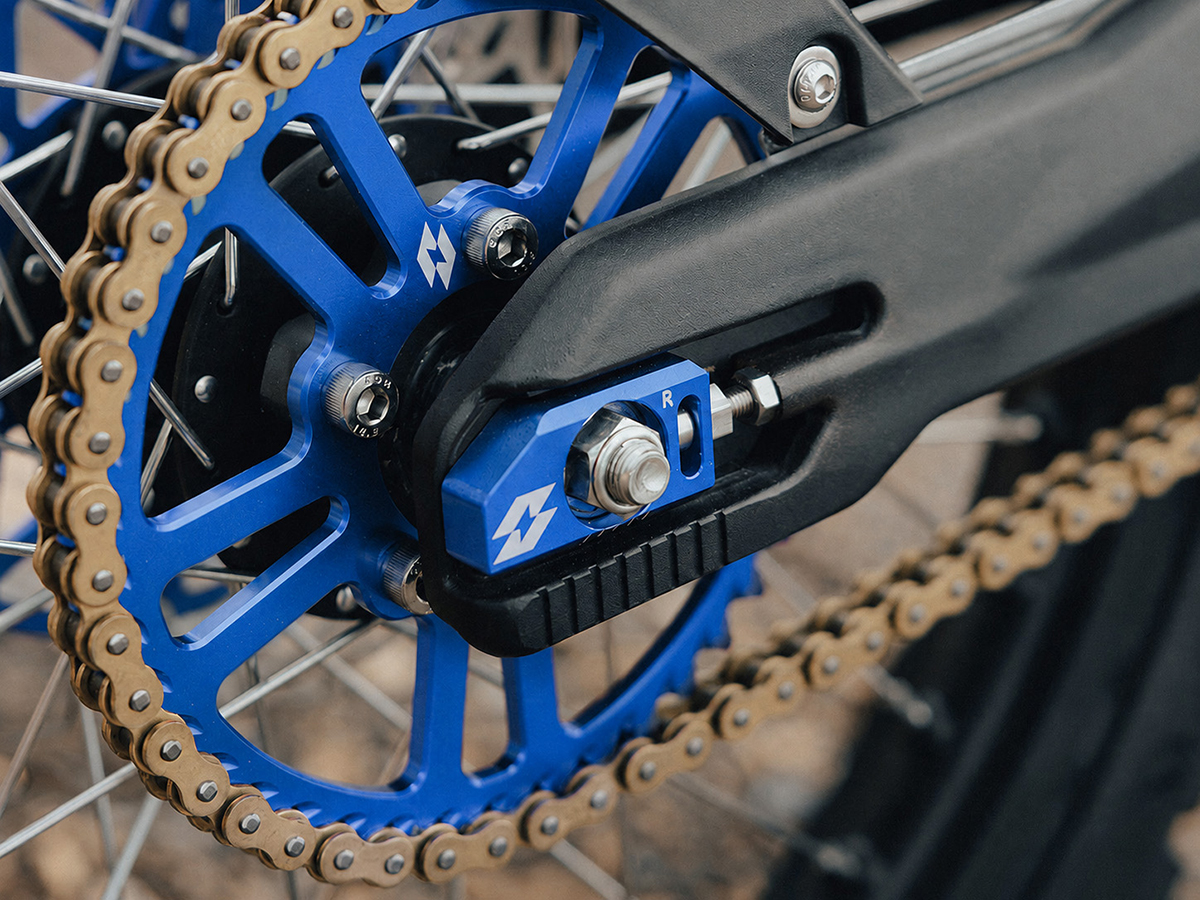 Full-E Charged Rear Sprocket 520-46T for Komodo / Ultra Bee Blue