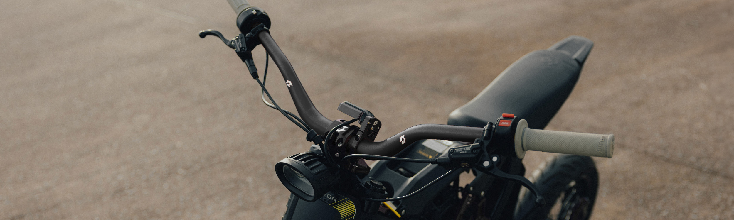 Full-E Charged High-Rise Handlebar 31.8mm Black